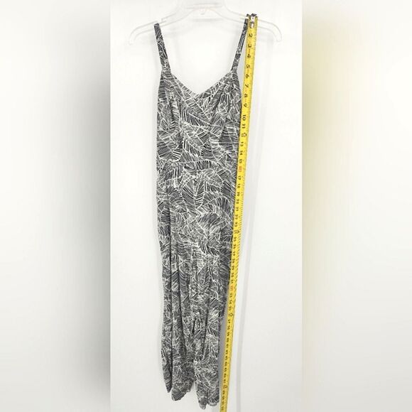 Old Navy Cami Jumpsuit Size XS Womens Black White Palm Print Sleveless Wide Leg - Picture 6 of 11
